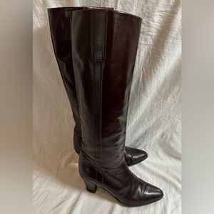 GUCCI Boots * tall dark brown * size 37.5 B * (6.5)